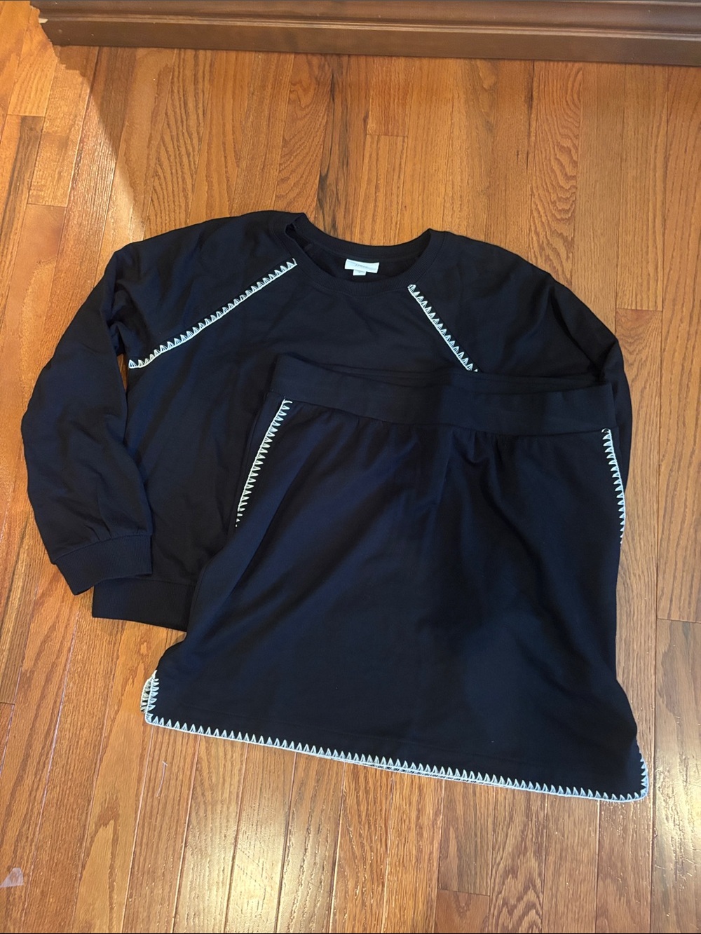J. Jill Fit Whipstich set - Medium - Picture 3 of 16